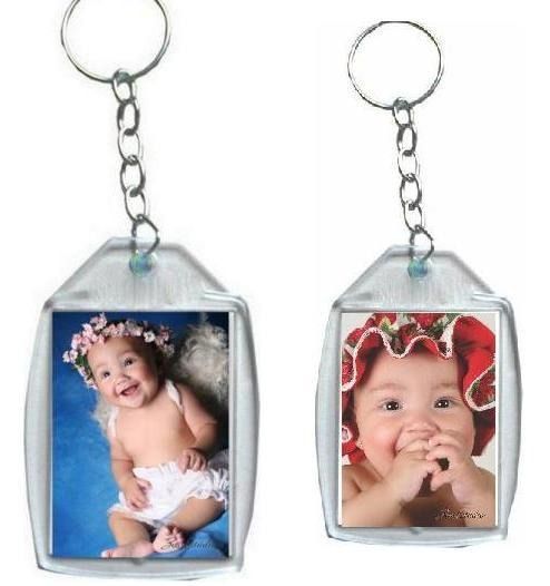 50 CHAVEIROS PERSONALIZADOS + BRINDE