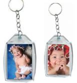 50 CHAVEIROS PERSONALIZADOS + BRINDE